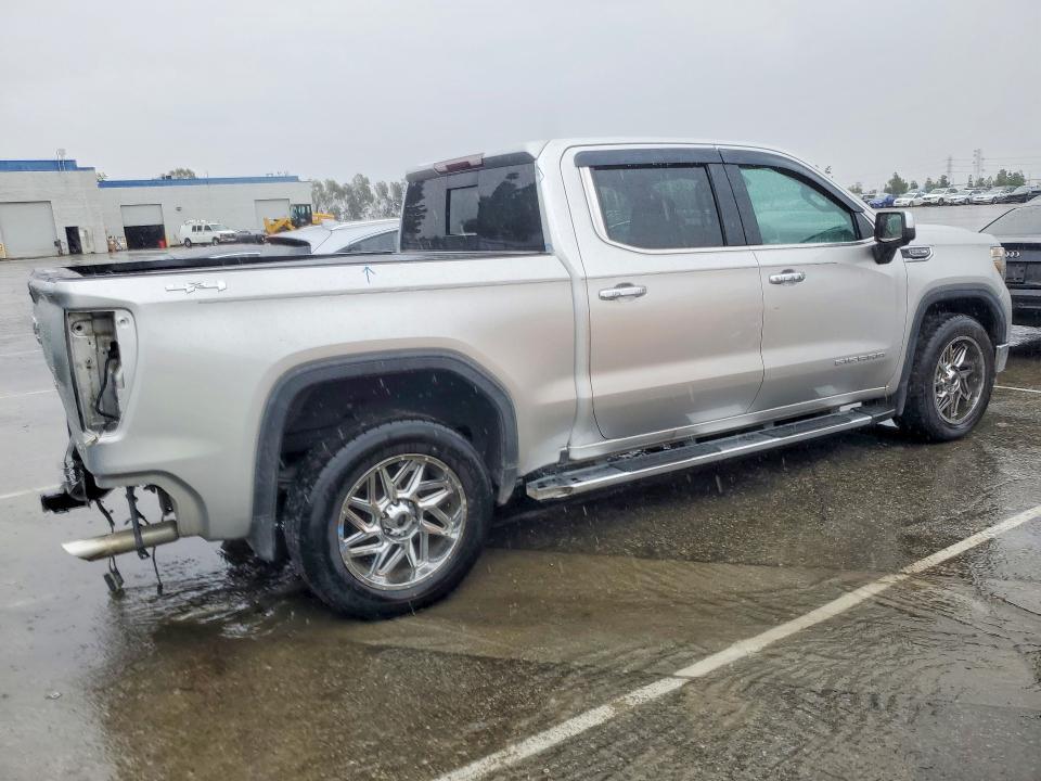 2019 GMC Sierra K1500 slt