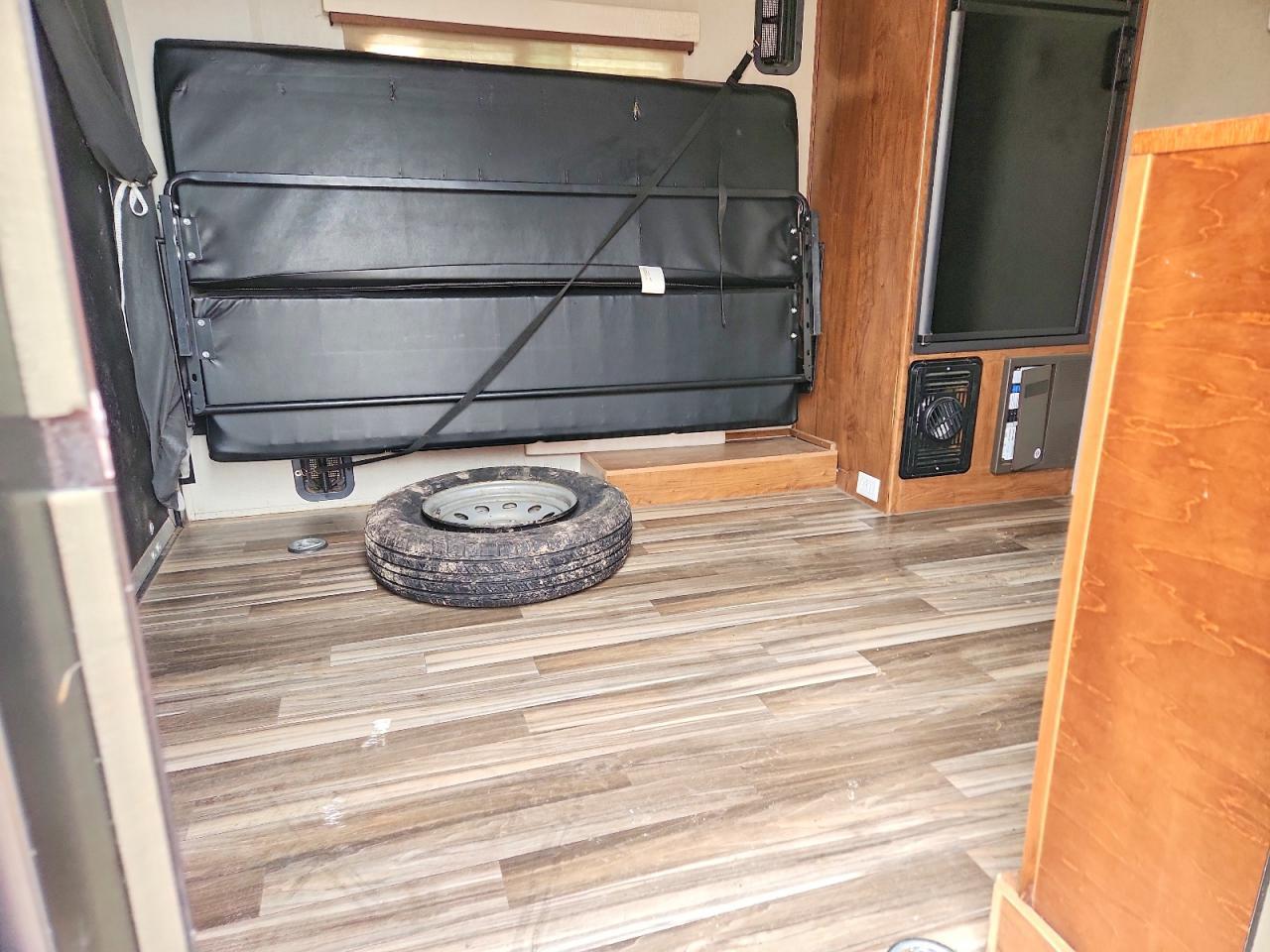 2018 Foresriver 2018 Forest River Freedom Express Camper