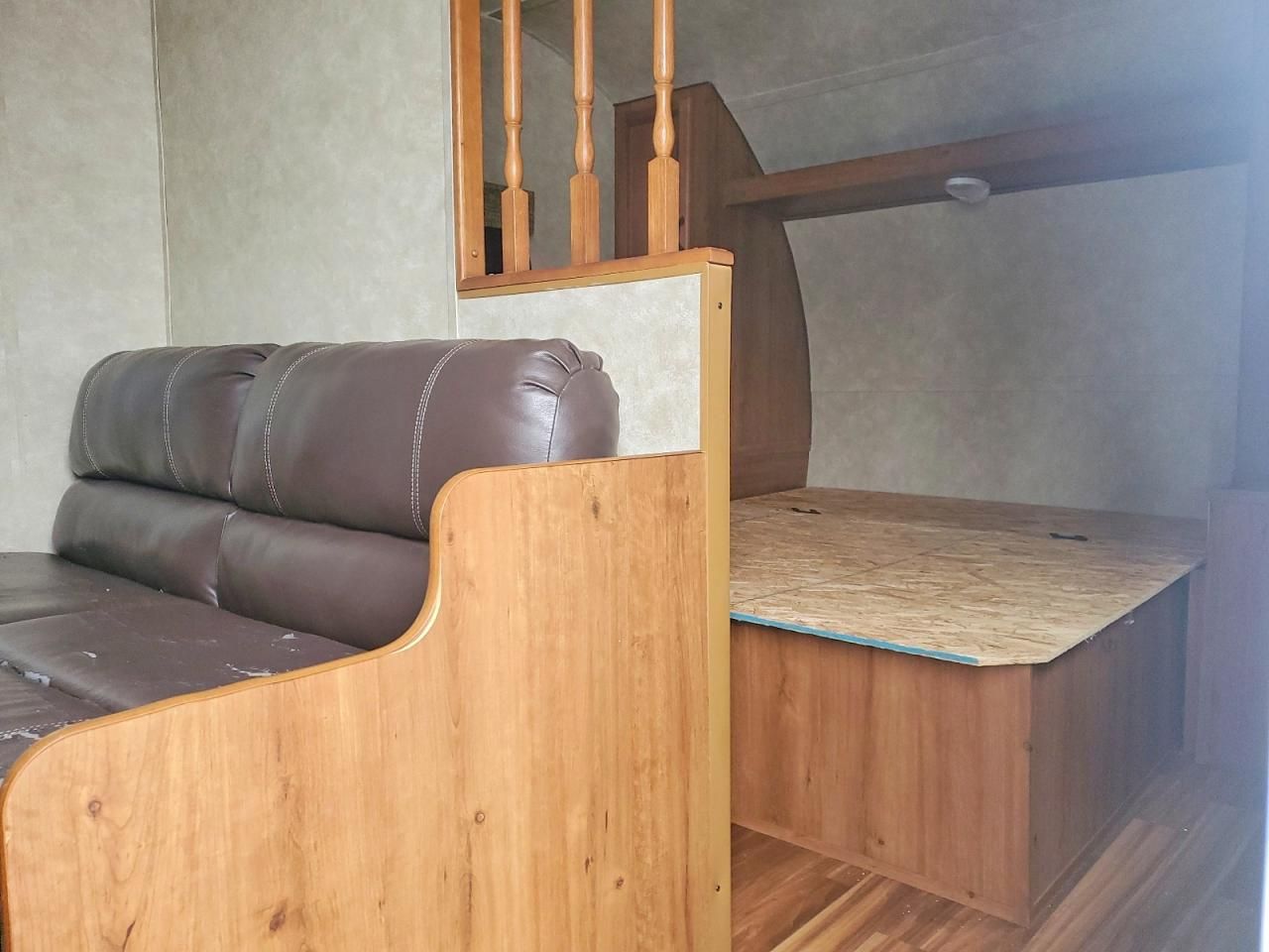 2015 Ywsi Golf Stream Coach