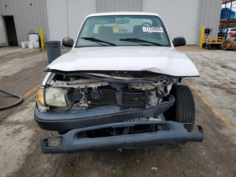 2002 Toyota Tacoma Base
