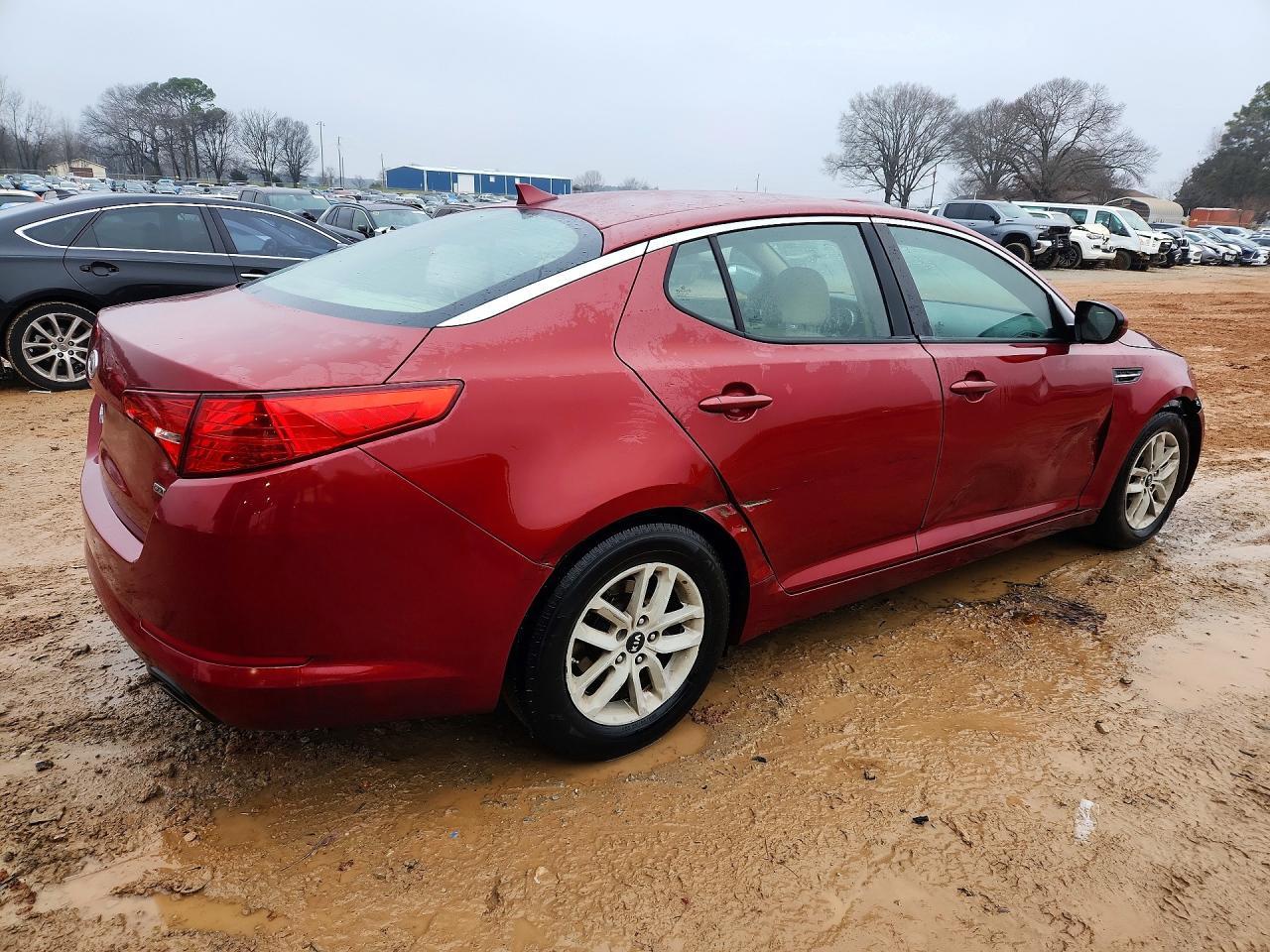 2011 KIA Optima lx