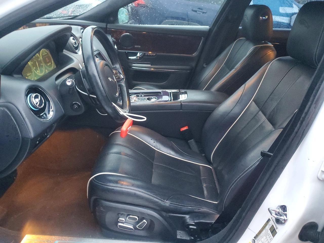 2013 Jaguar XJ