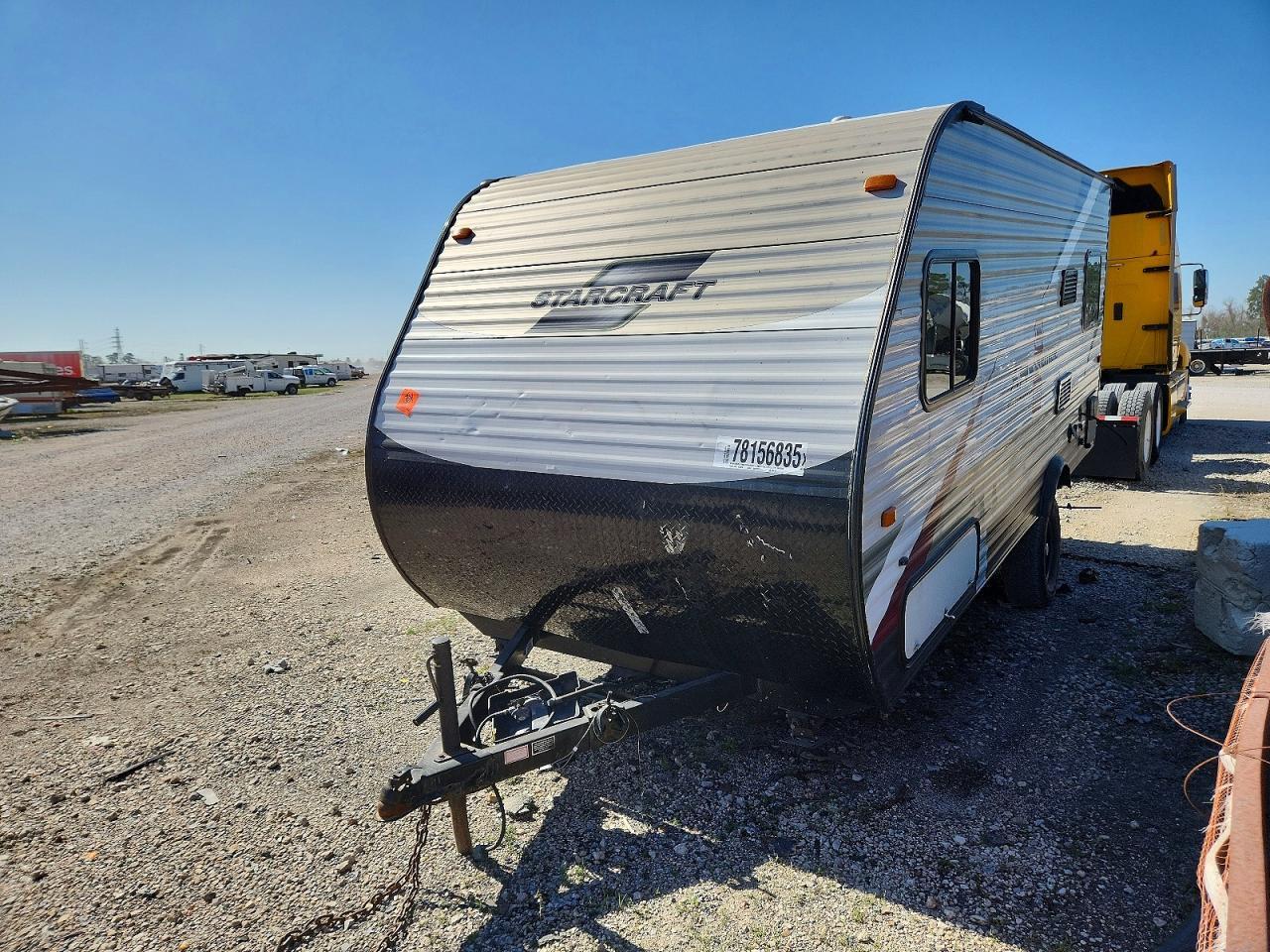 2016 Starcraft Camper