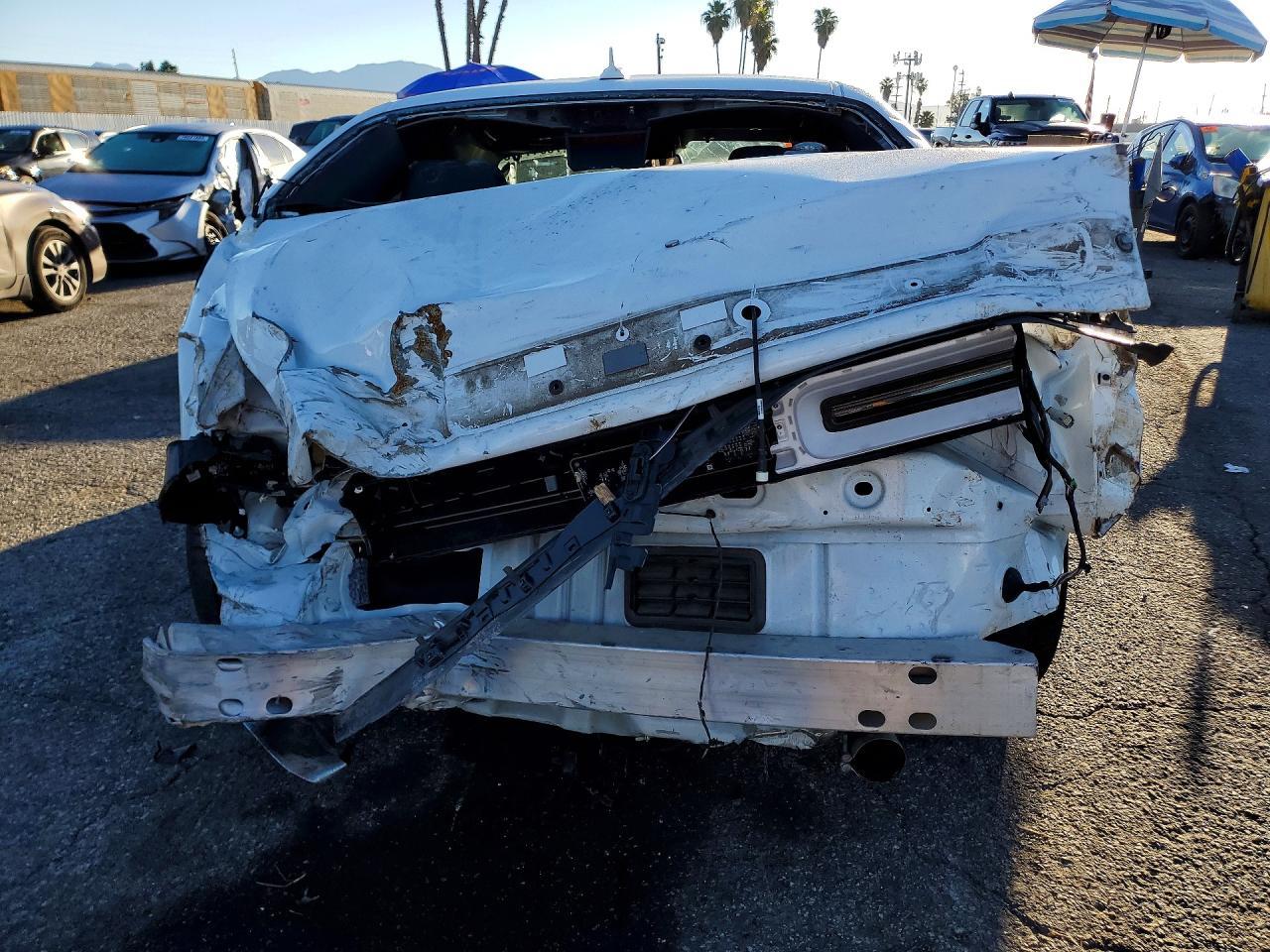 2019 Dodge Challenger r