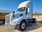 2017 Peterbilt Tractor 2017 Peterbilt 579 Semi Truck