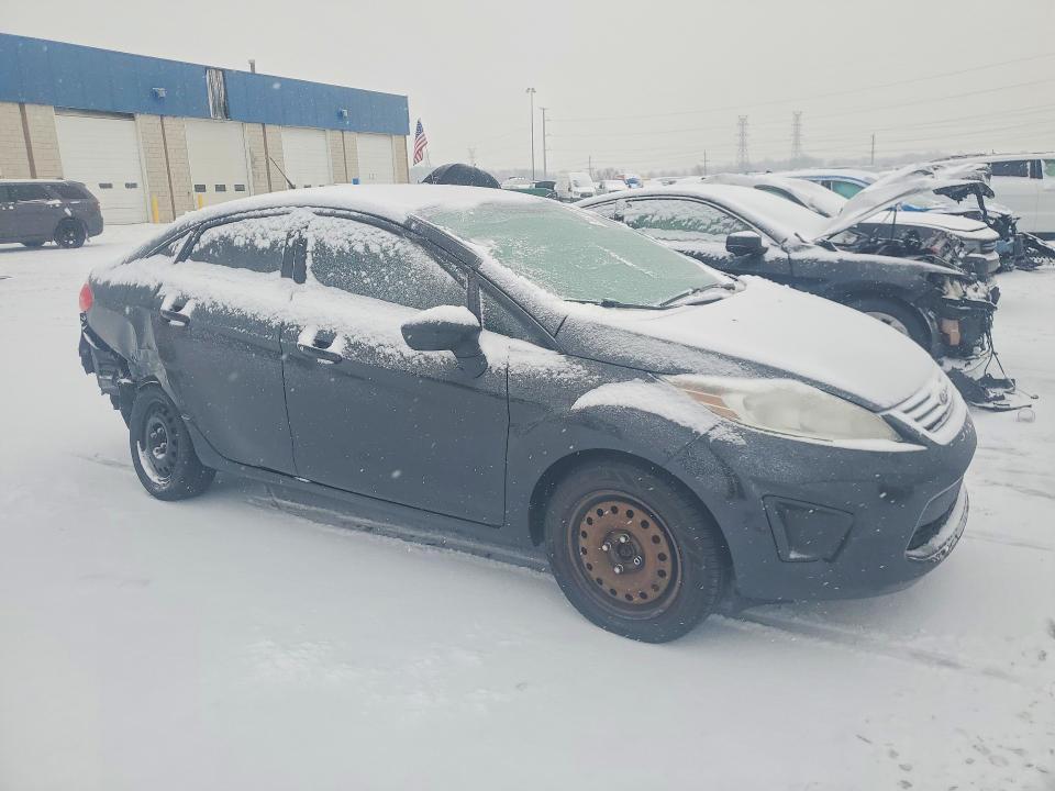 2013 Ford Fiesta s