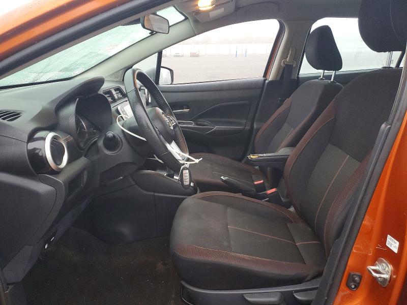 2022 Nissan Versa sr