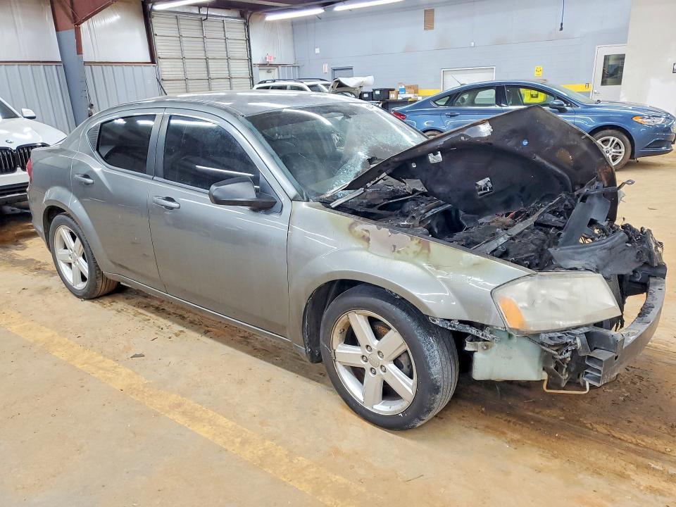 2013 Dodge Avenger se