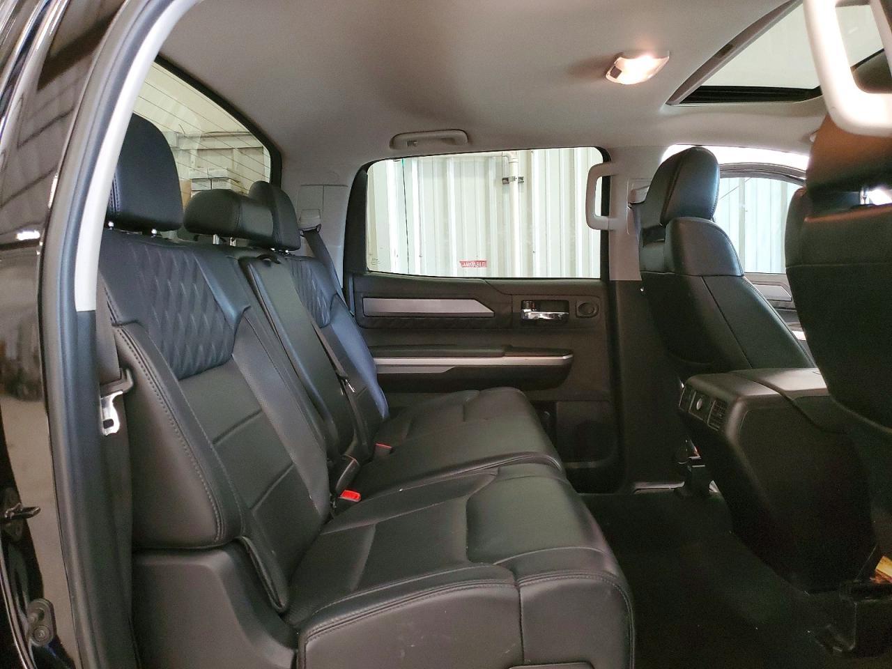 2016 Toyota Tundra Platinum