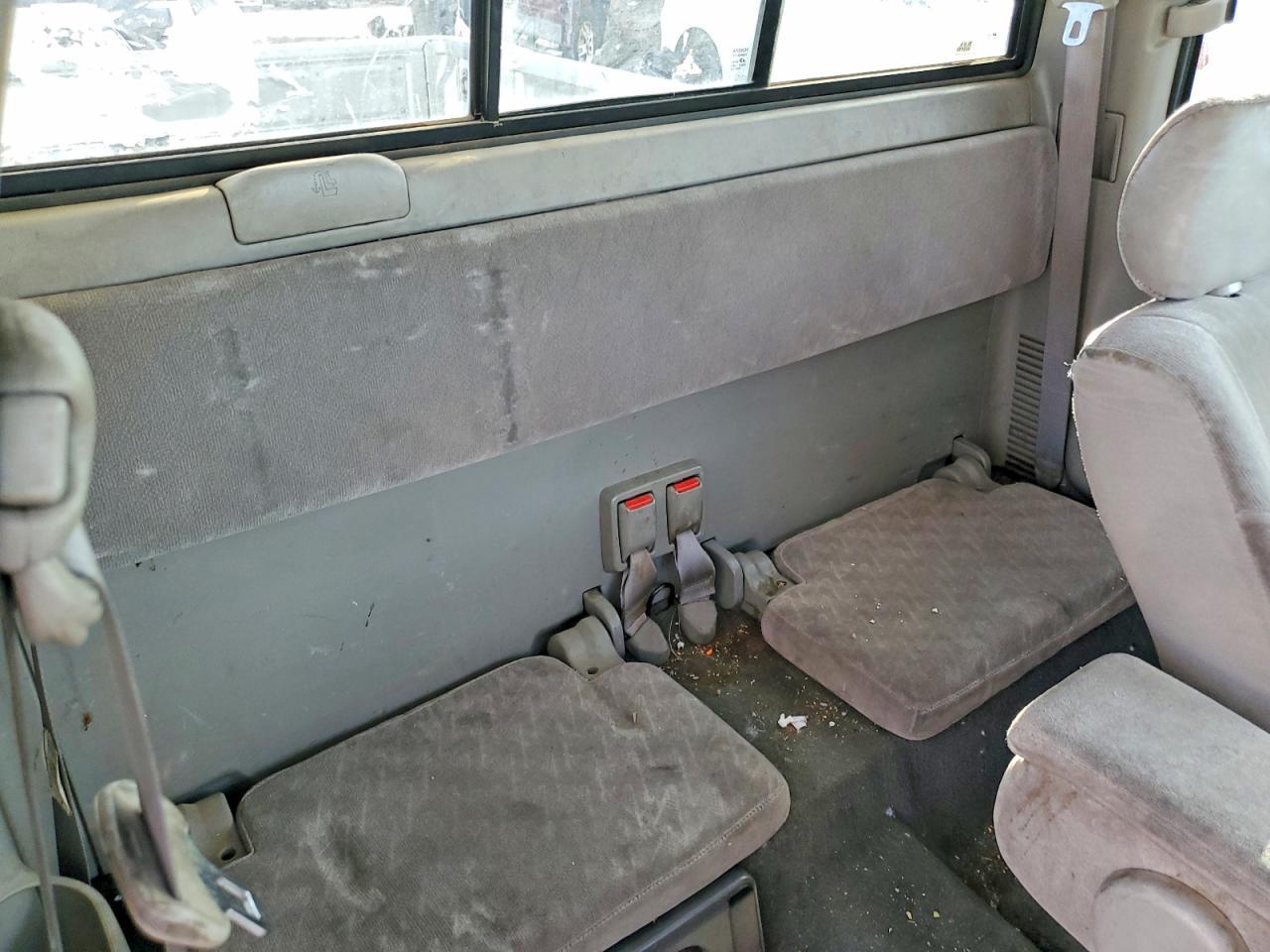 2004 Toyota Tacoma Base