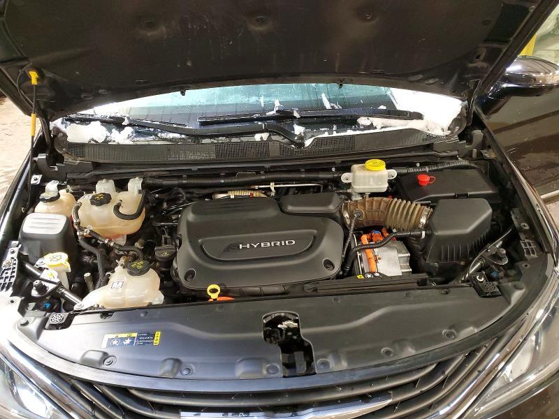 2018 Chrysler Pacifica Hybrid Limited