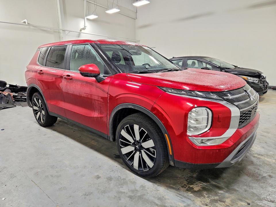 2025 Mitsubishi Outlander se