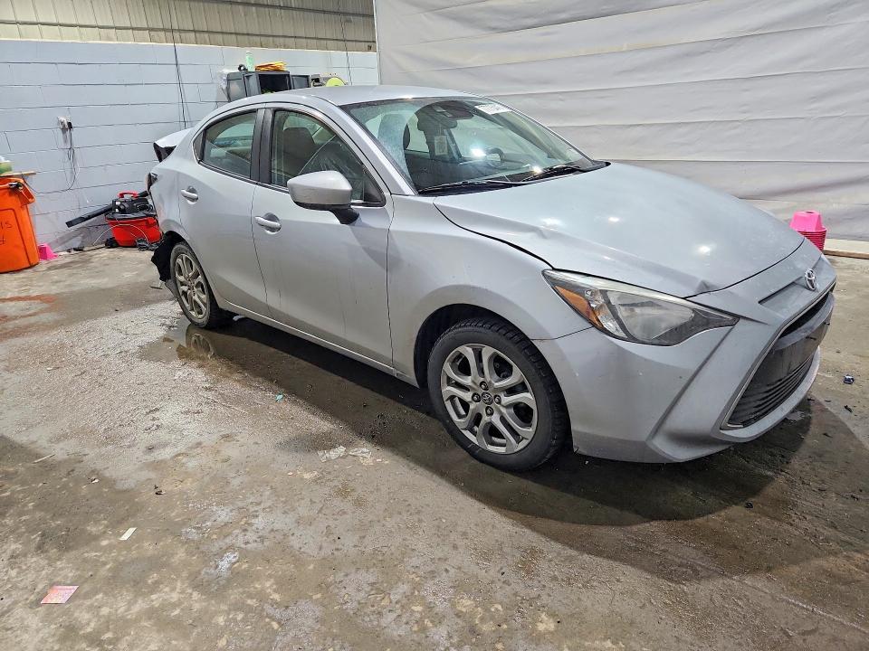 2017 Toyota Yaris ia