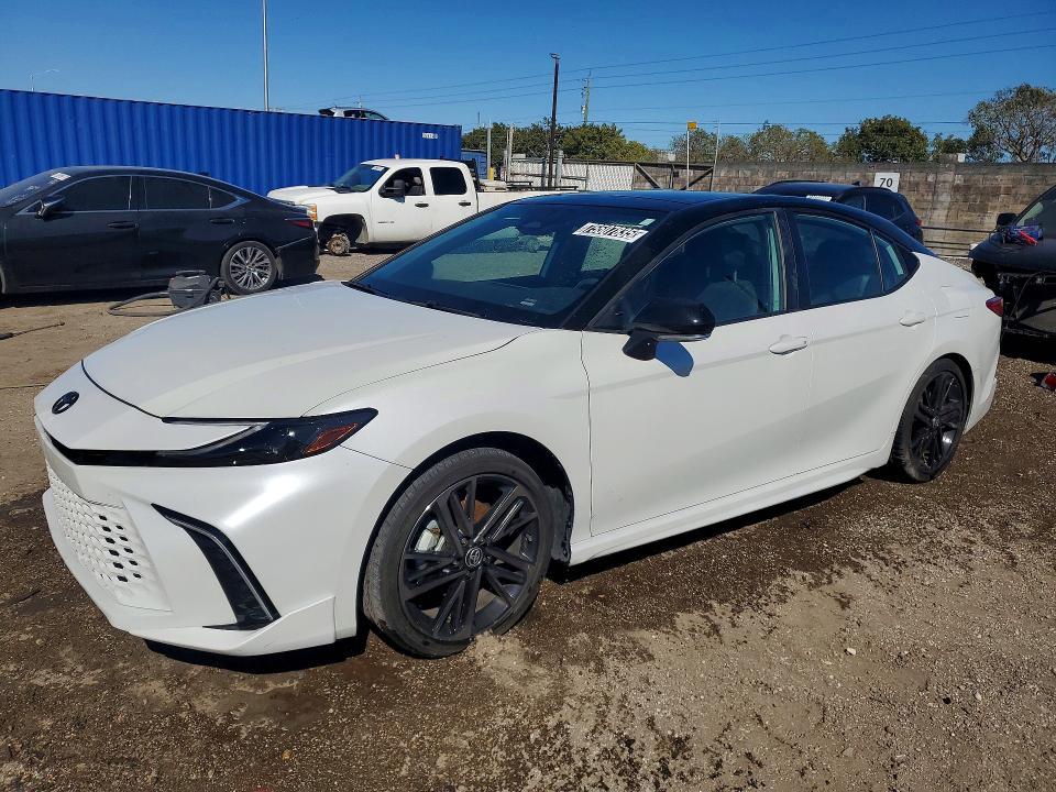 2025 Toyota Camry xse