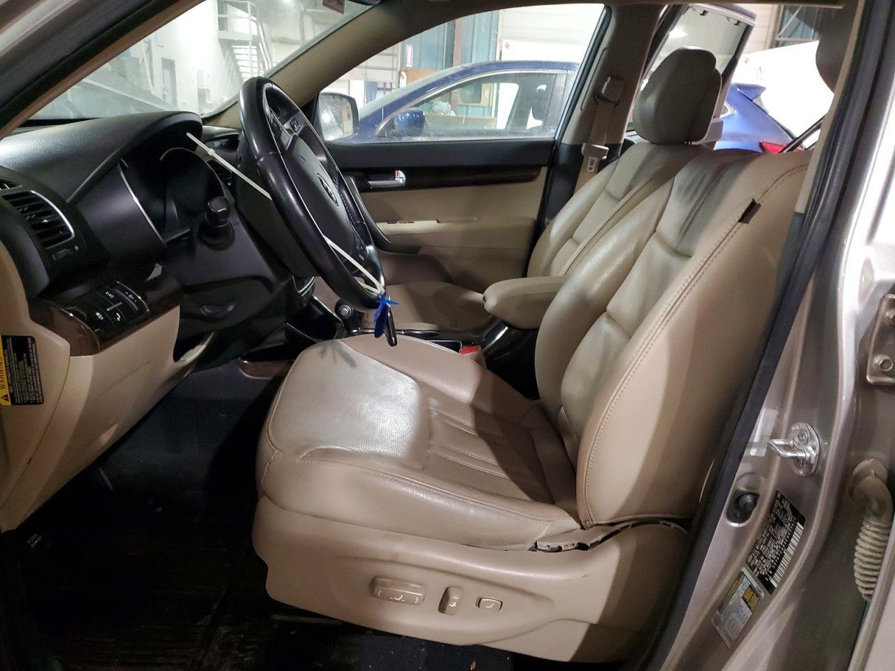 2014 KIA Sorento lx