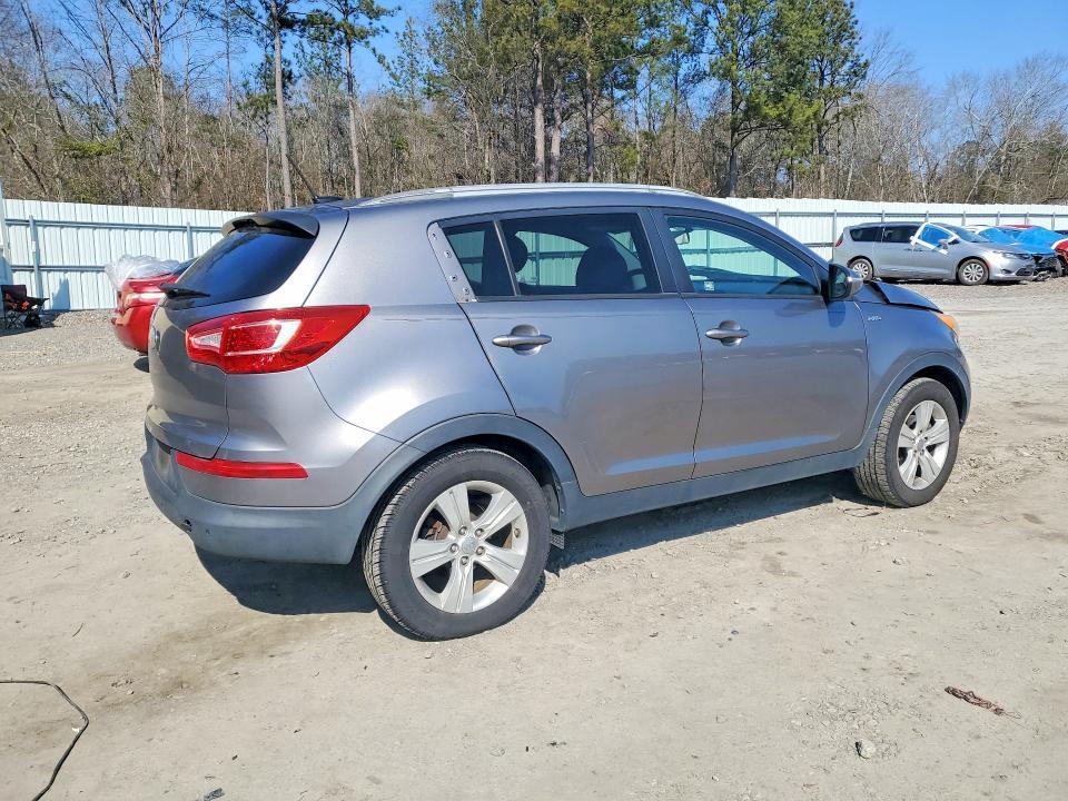 2013 KIA Sportage lx