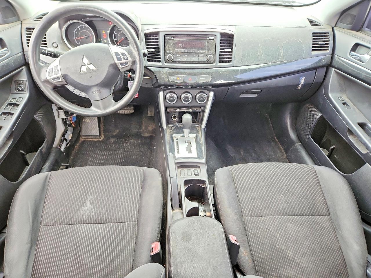 2016 Mitsubishi Lancer es