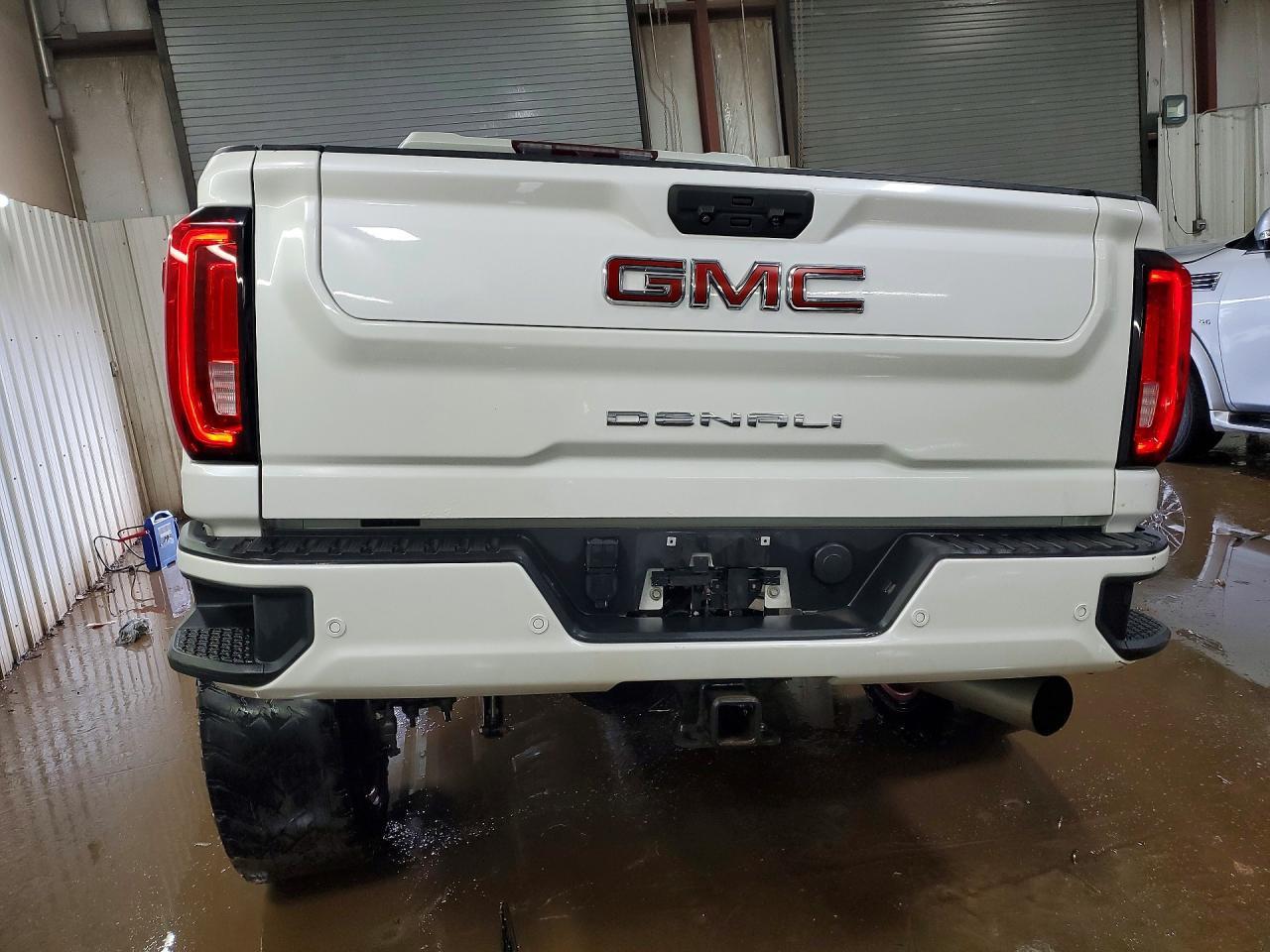 2022 GMC Sierra K2500 Denali