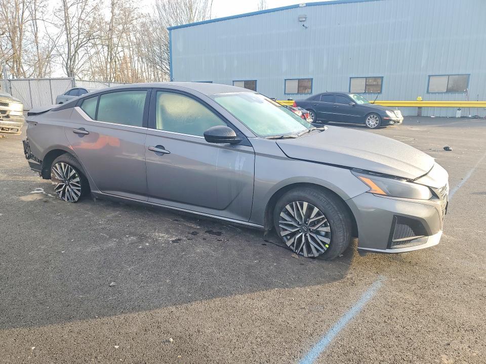 2026 Nissan Altima 2.5 sv