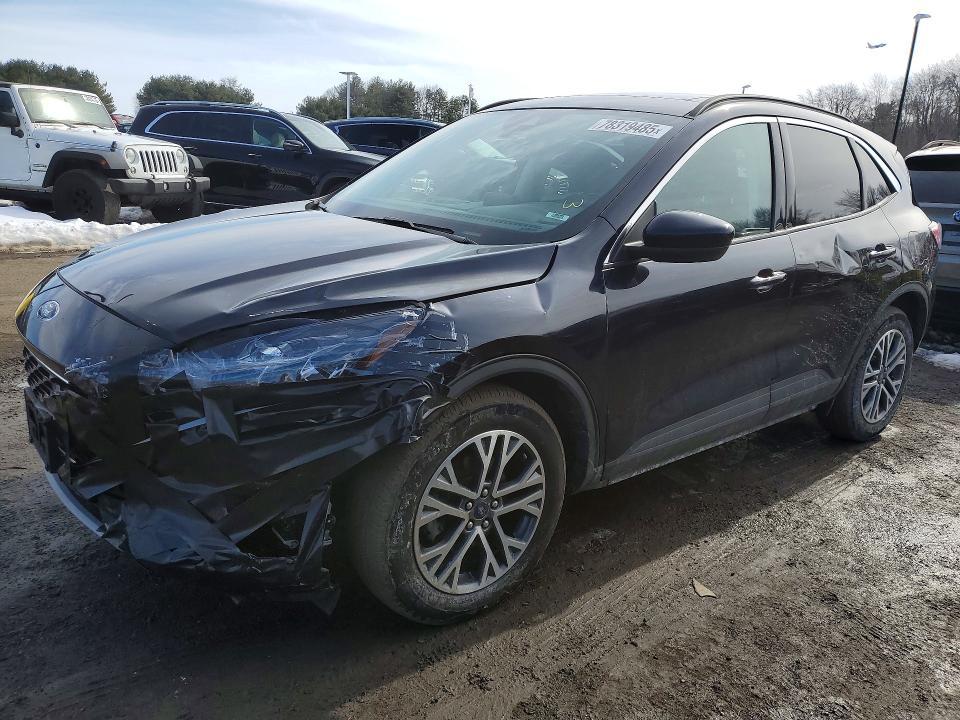 2021 Ford Escape sel