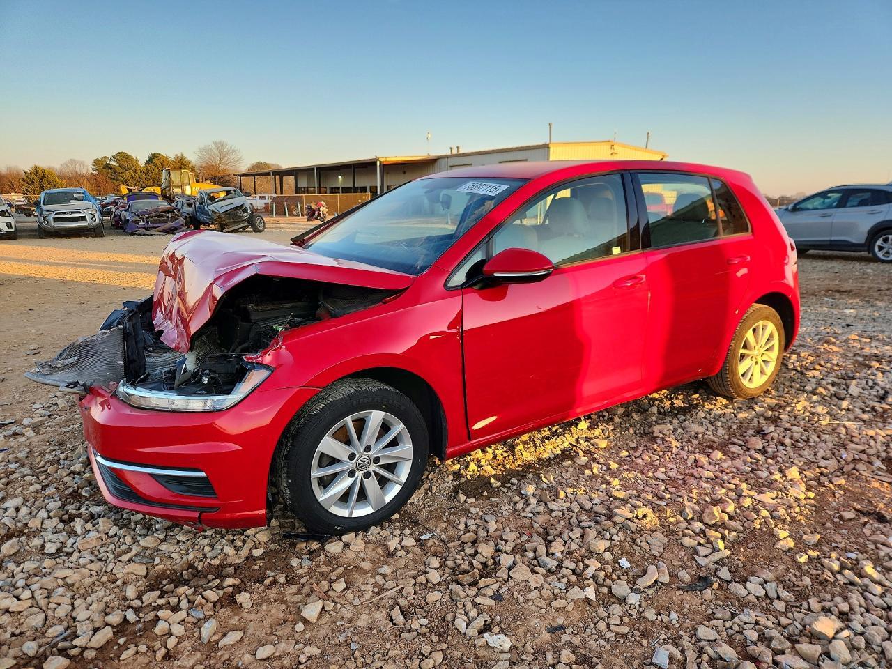 2018 Volkswagen Golf s