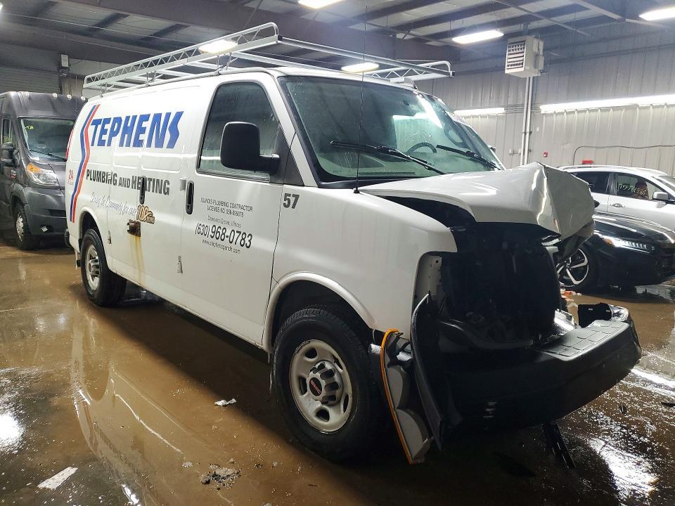 2018 GMC Savana Utility / Service van