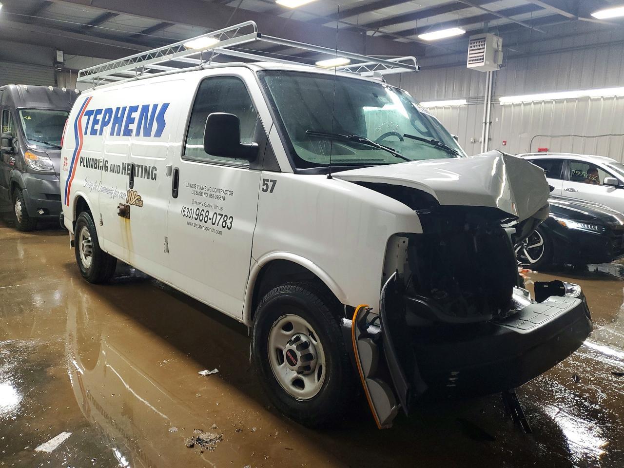 2018 GMC Savana Utility / Service Van