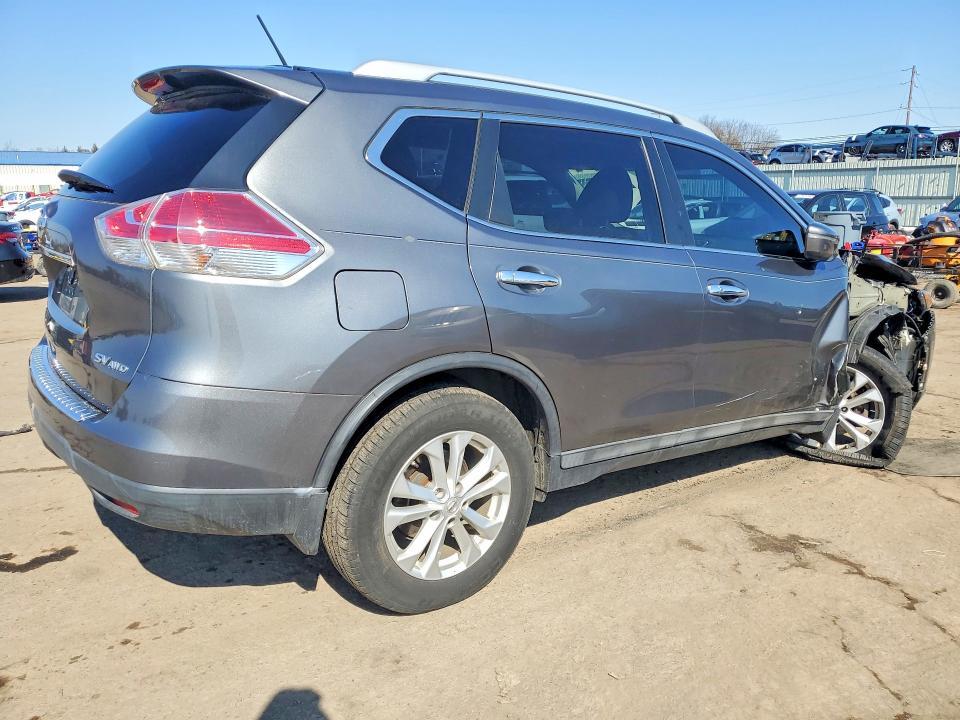2015 Nissan Rogue sv