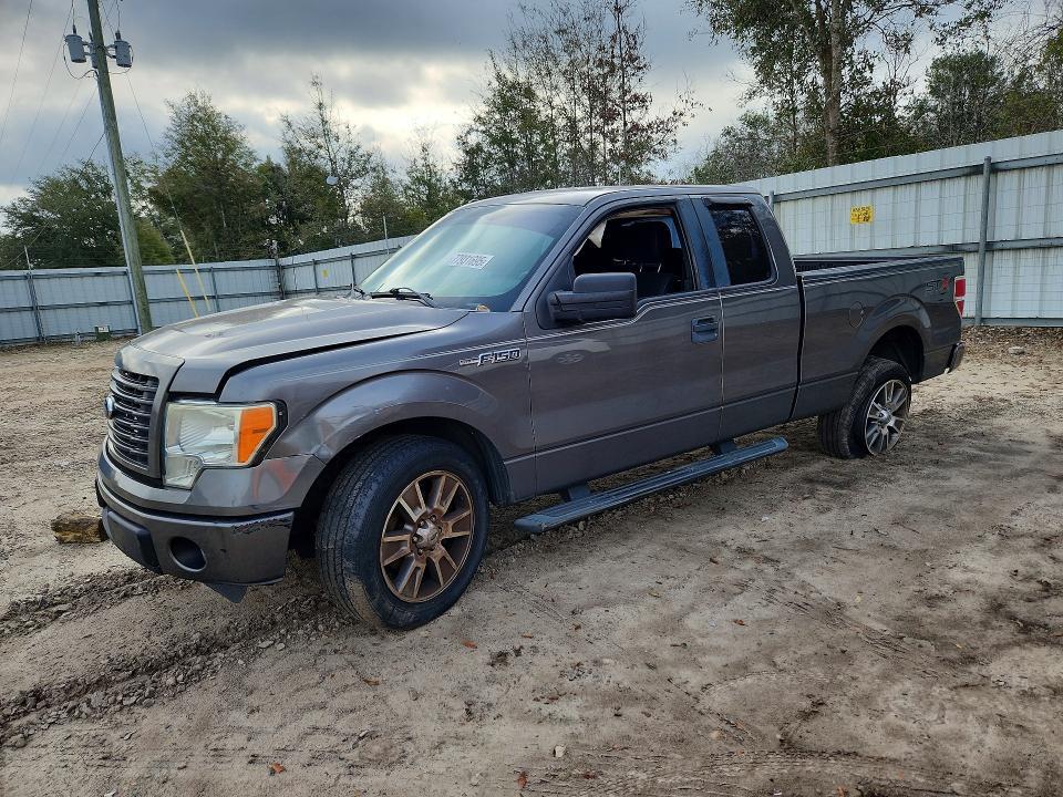 2014 Ford F150 Super cab