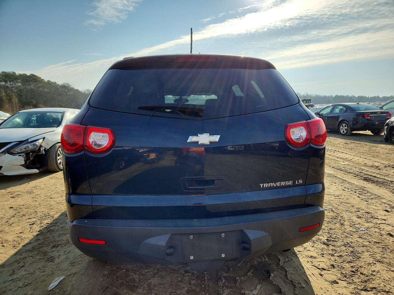 2012 Chevrolet Traverse ls