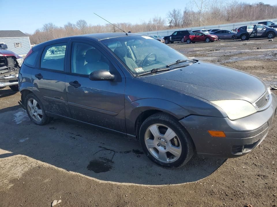 2005 Ford Focus ZX5