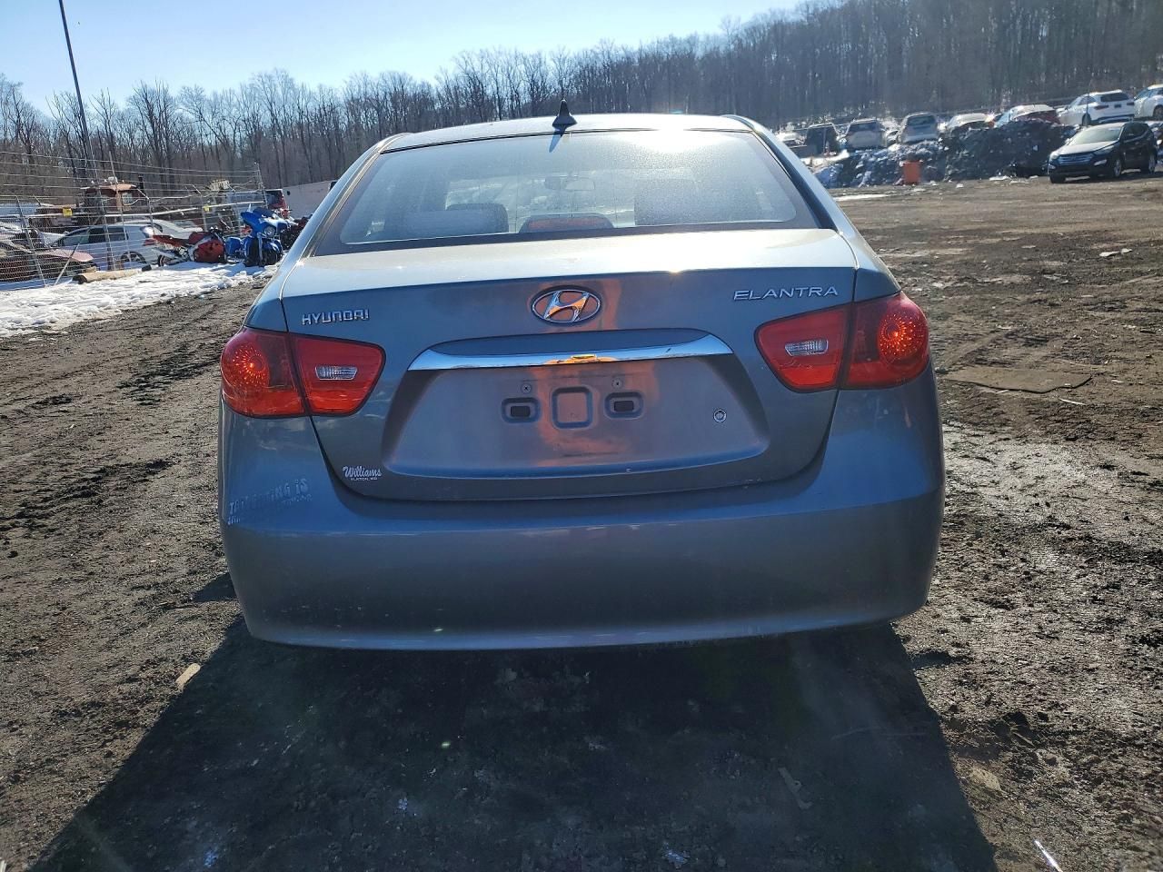 2010 Hyundai Elantra Blue