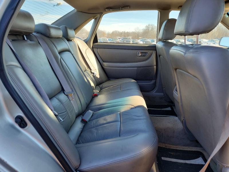 2000 Toyota Avalon xl