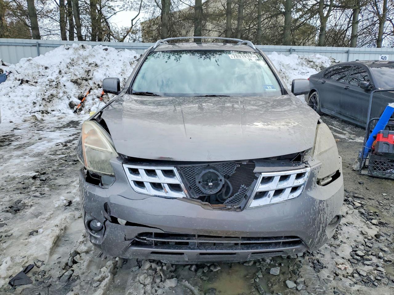 2013 Nissan Rogue s