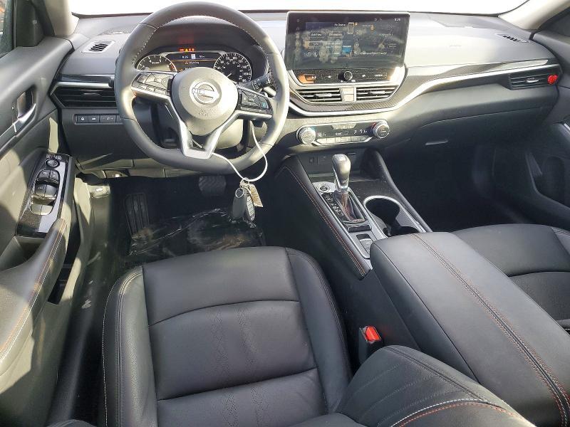 2024 Nissan Altima 2.0 sr