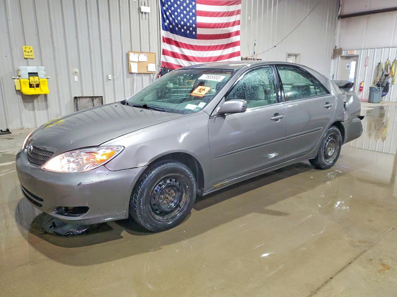 2003 Toyota Camry le