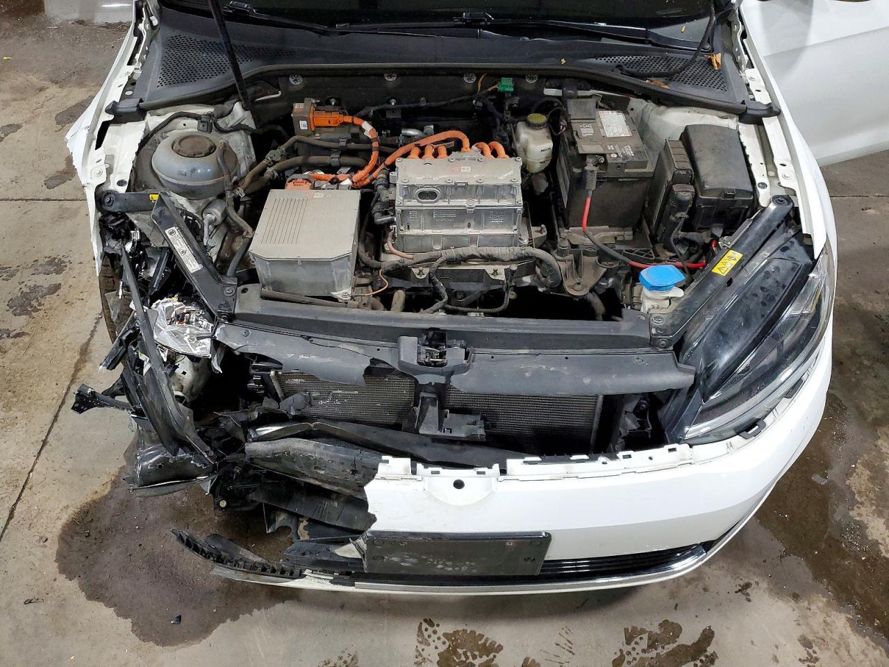 2017 Volkswagen E-golf se