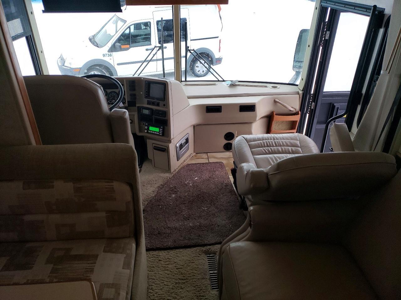2006 Freigliner 2006 Freightliner Chassis XC RV
