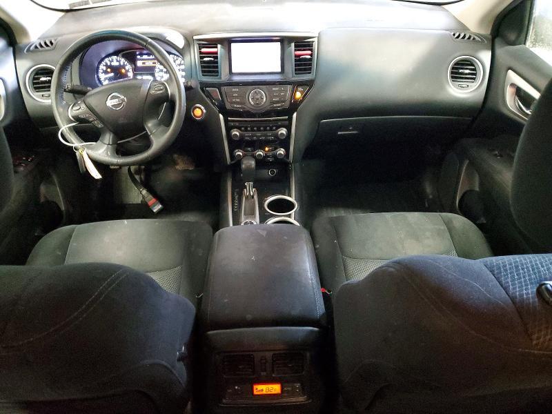 2015 Nissan Pathfinder sv