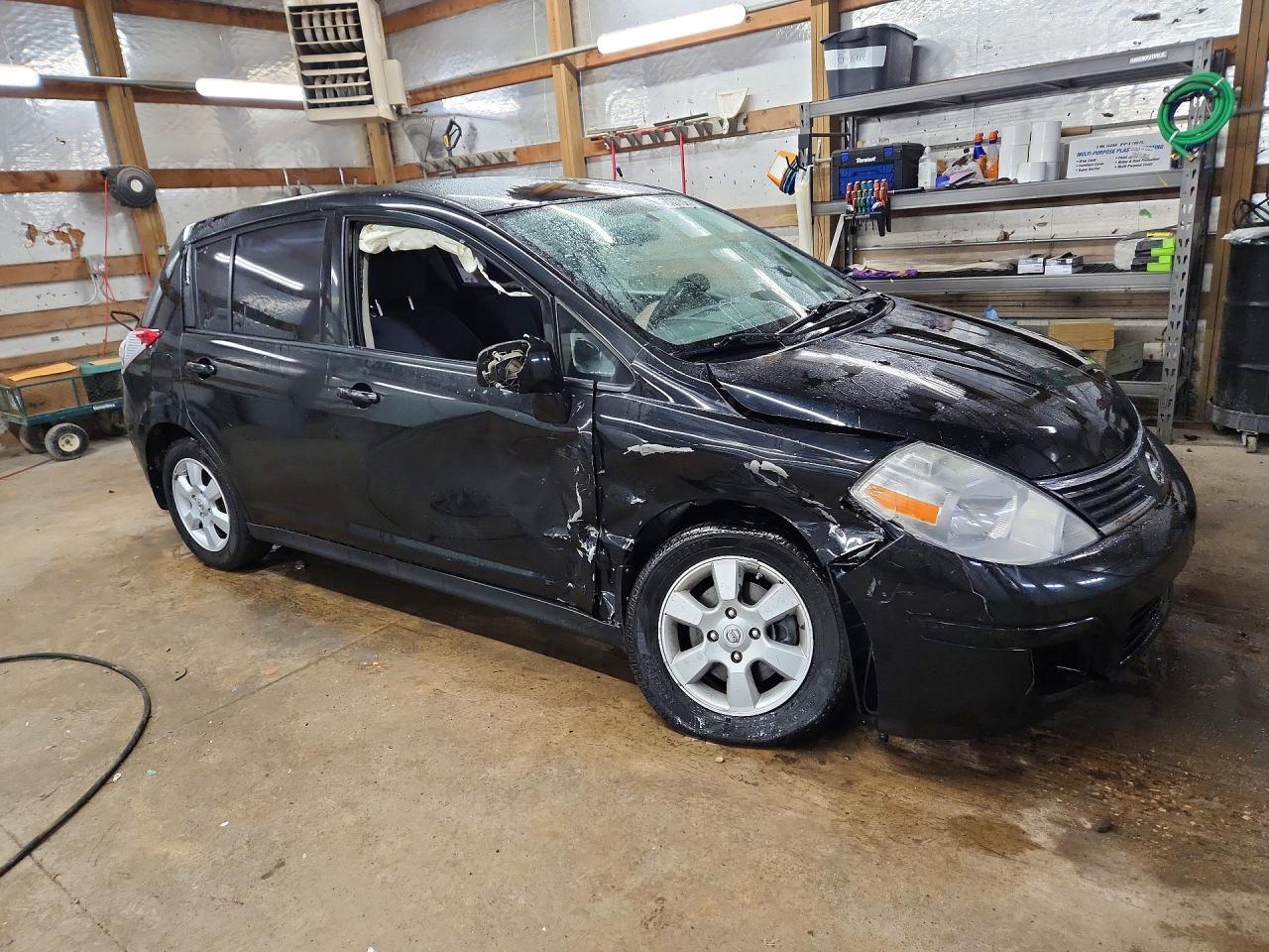 2009 Nissan Versa s