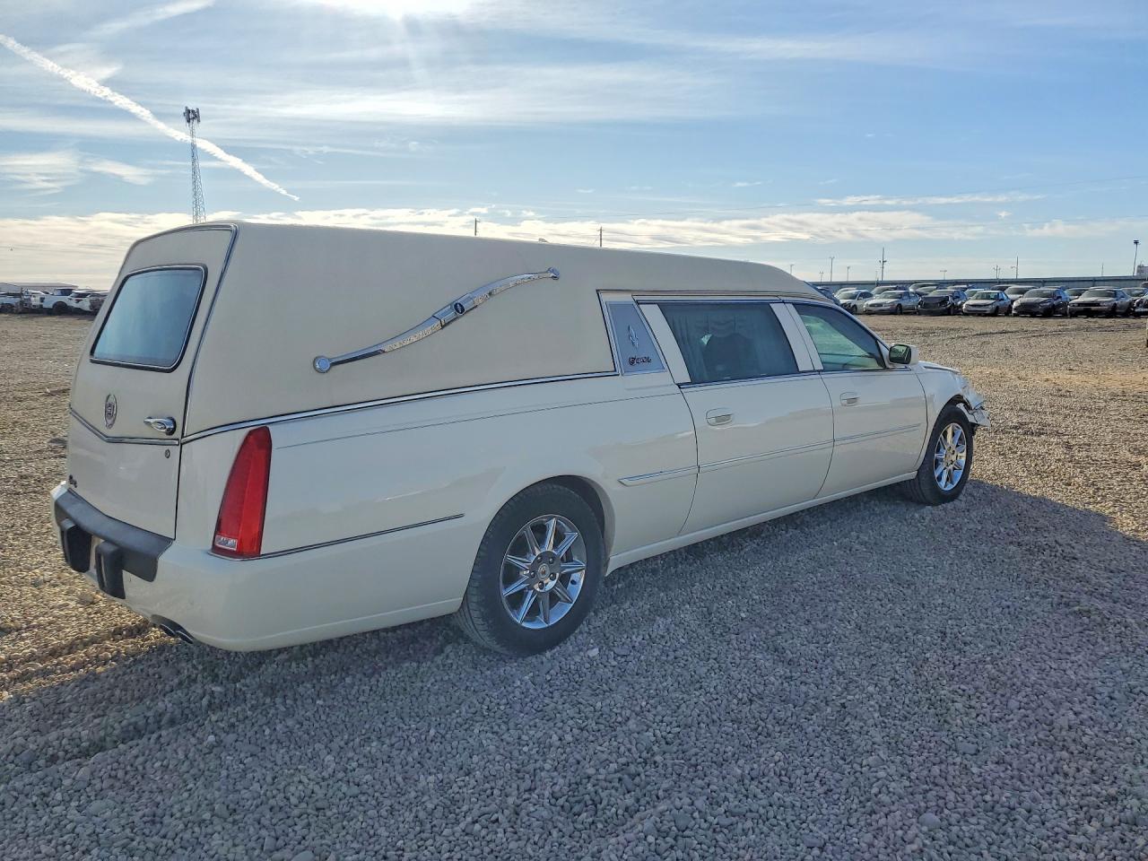 2011 Cadillac Professional Chassis