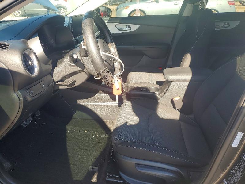 2024 KIA Forte lx