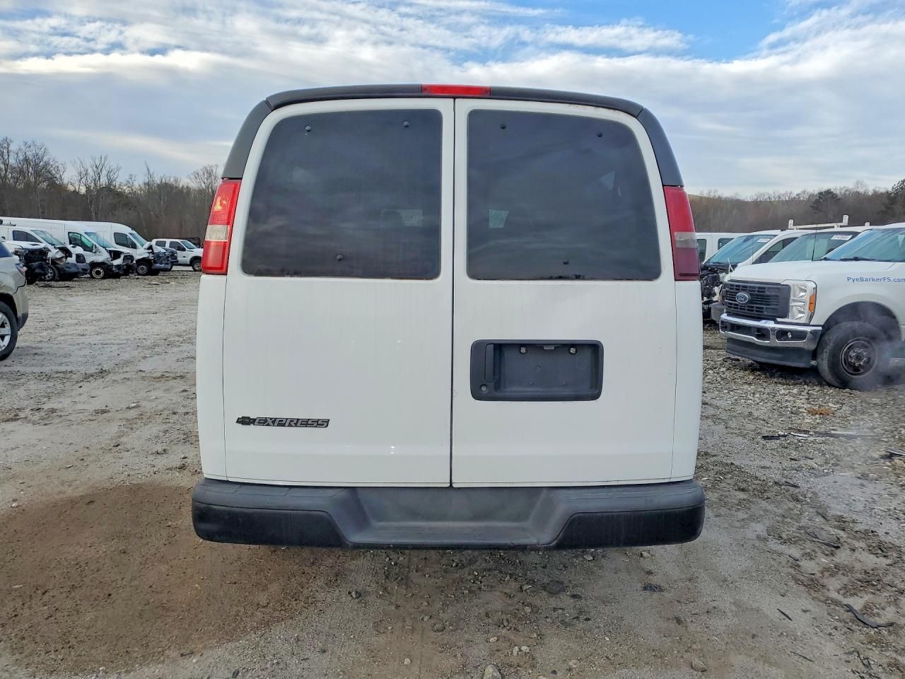 2017 Chevrolet Express G3500 LS