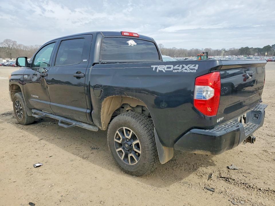 2016 Toyota Tundra SR5