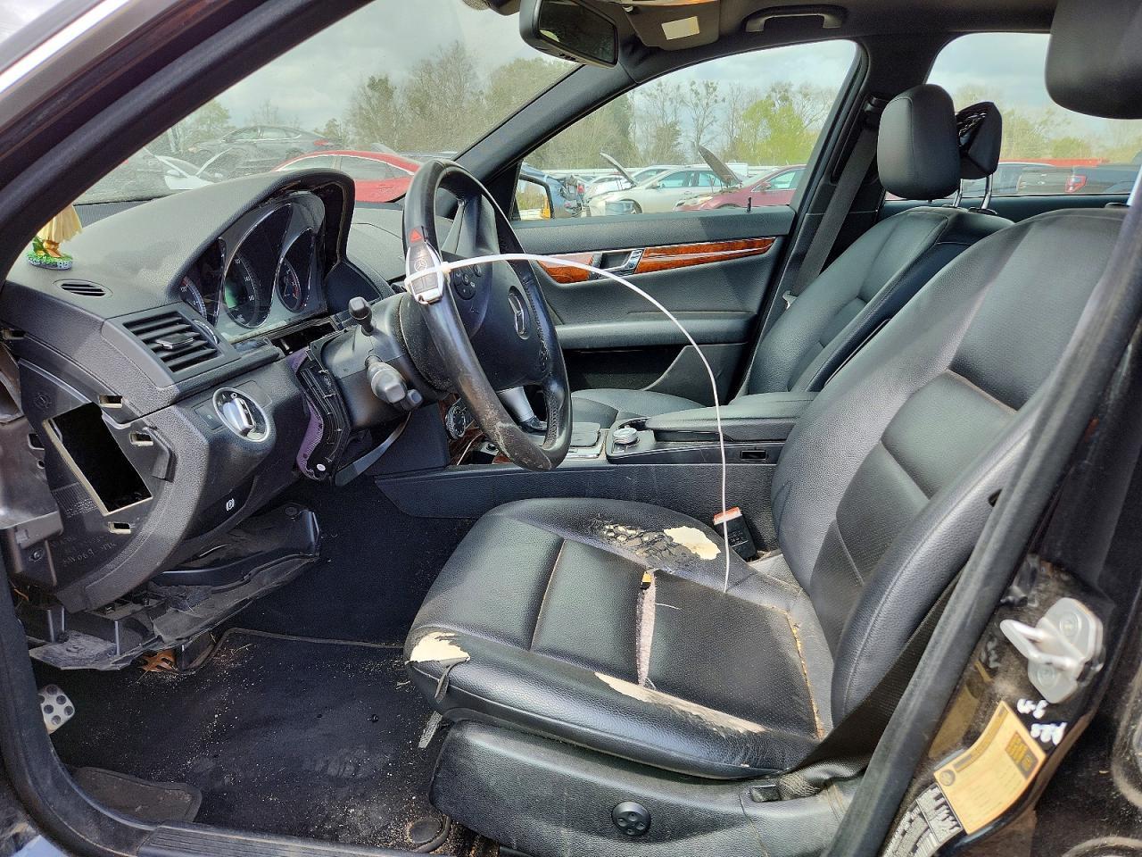 2011 Mercedes-Benz C300