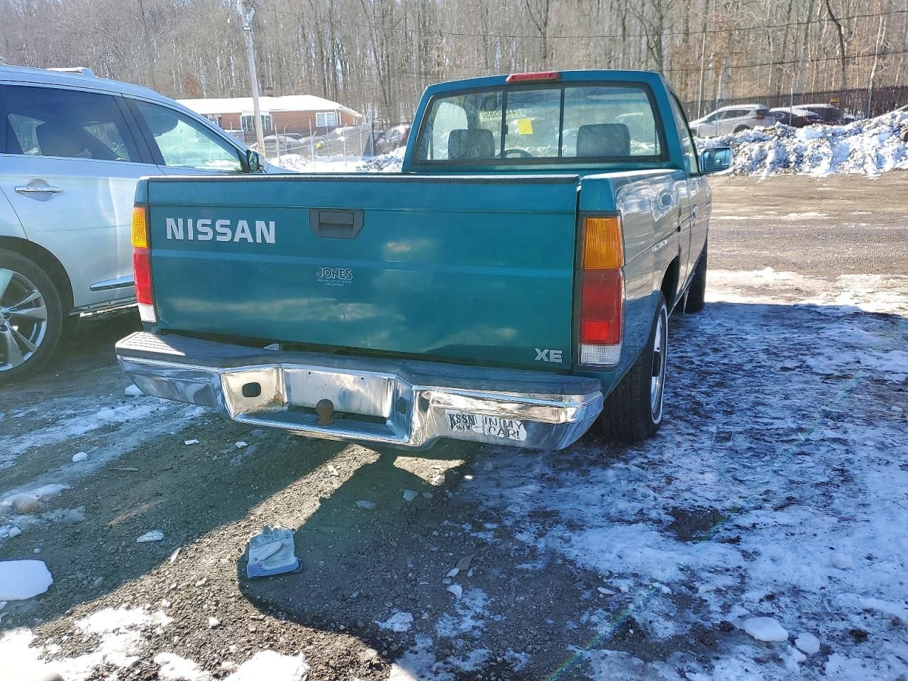 1995 Nissan Truck E/XE