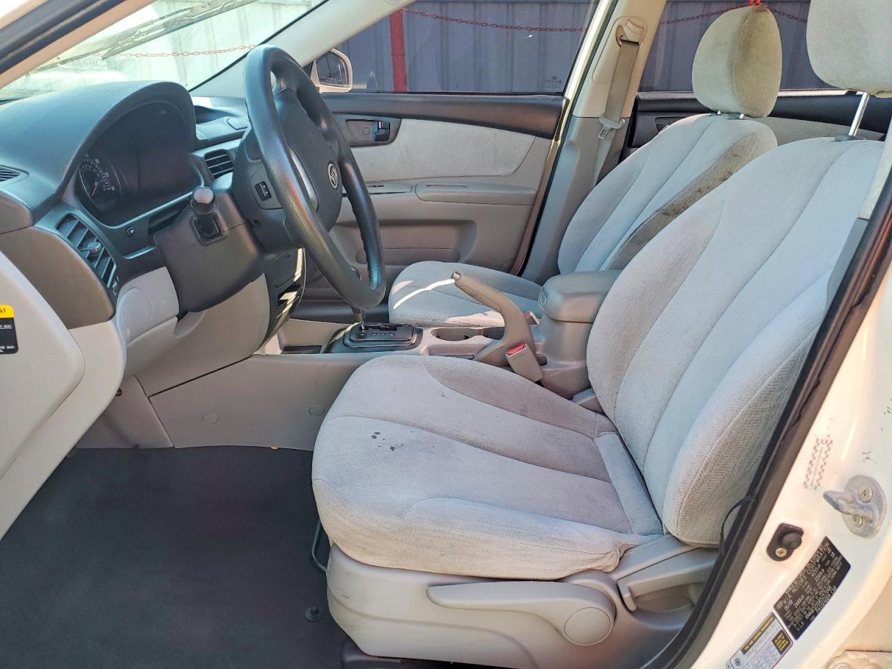 2008 KIA Optima lx