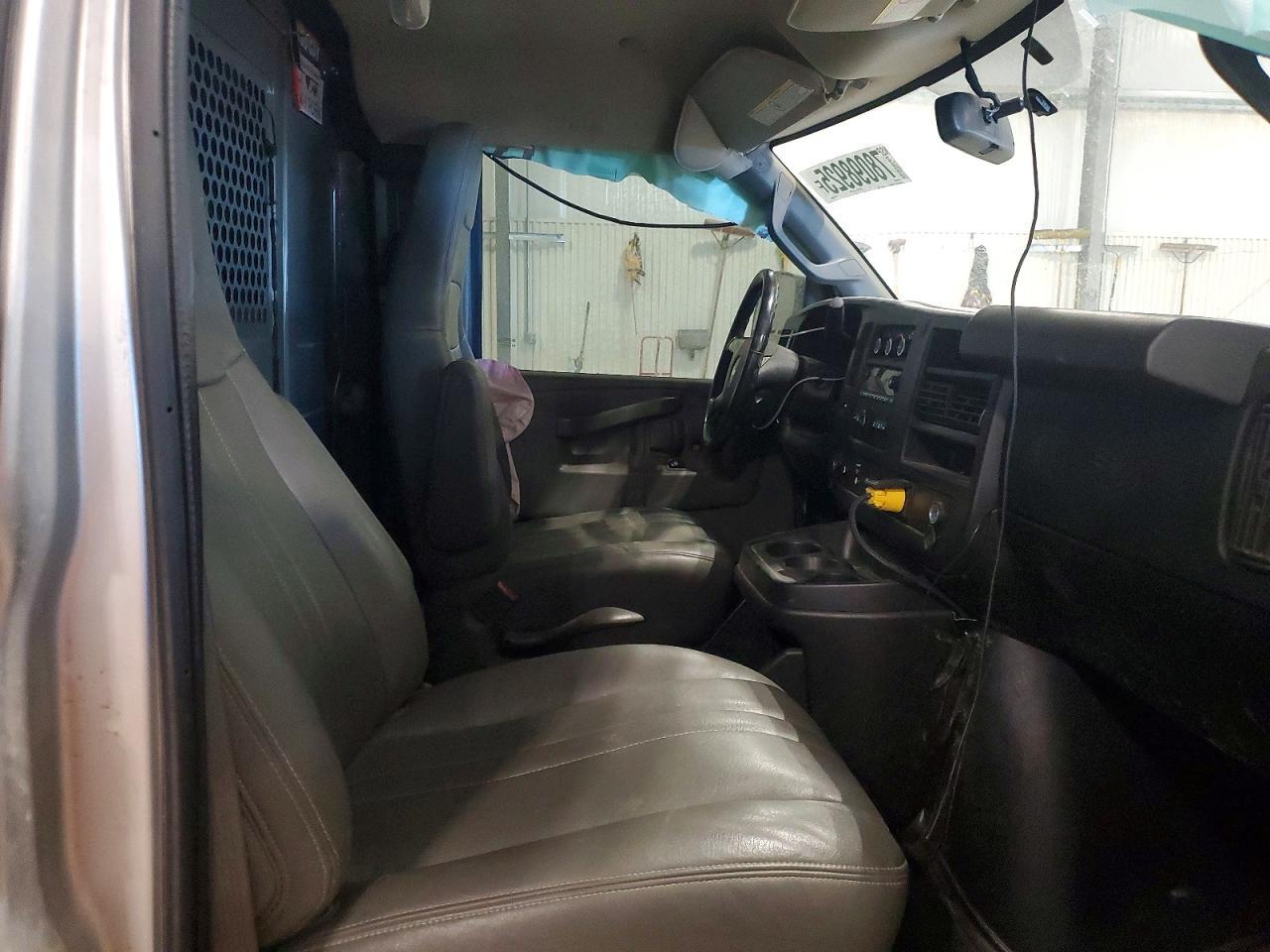 2018 Chevrolet Express G2500