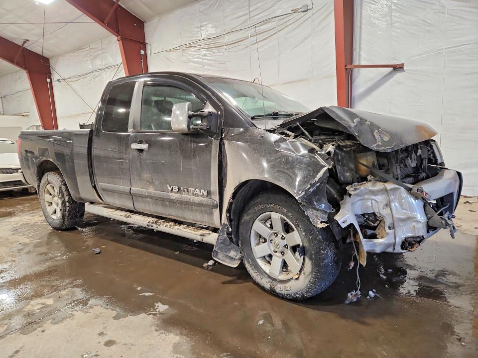 2005 Nissan Titan xe
