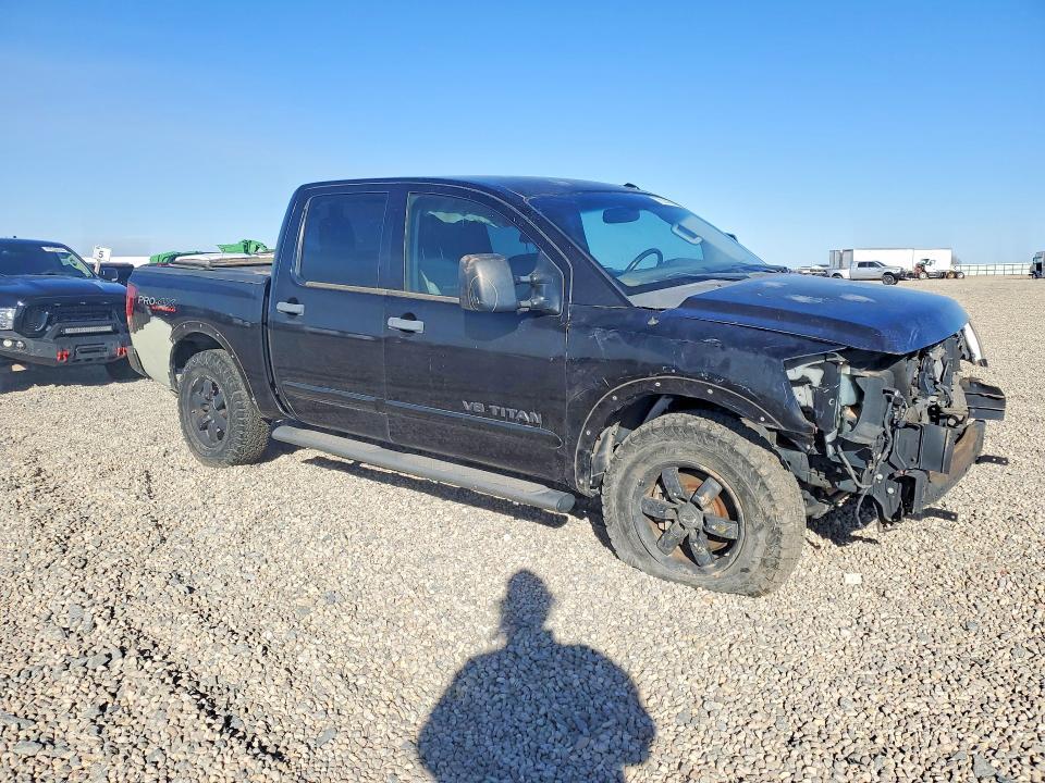 2012 Nissan Titan s